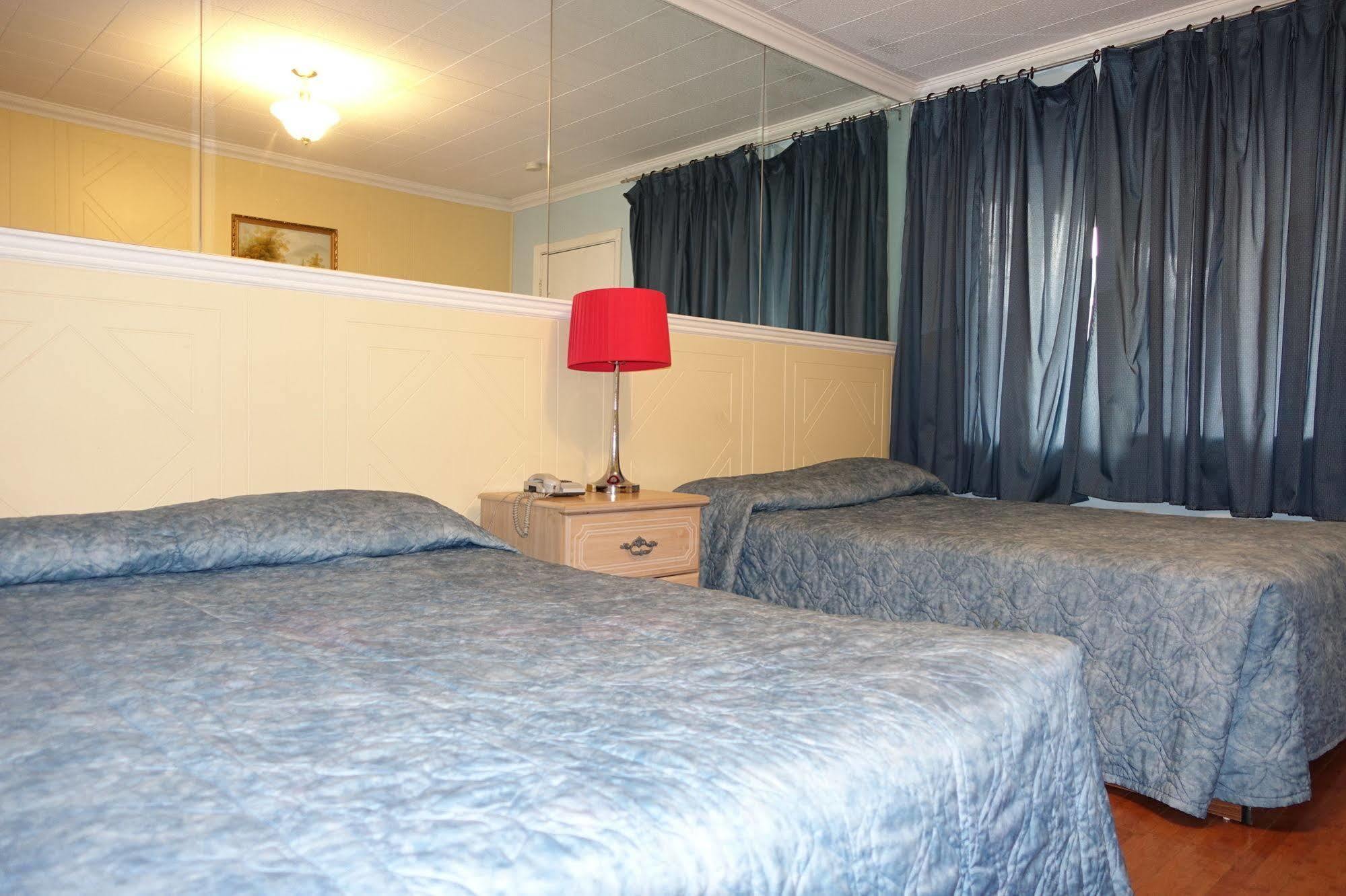 Motel Pierre Montreal Luaran gambar